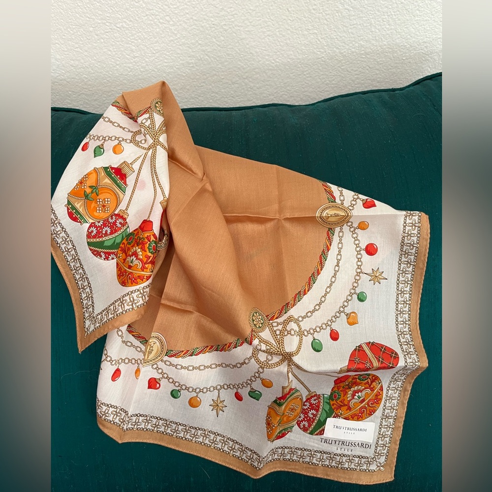 Cotton kerchief